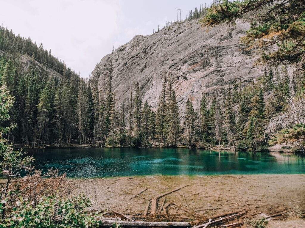 best hikes in canmore